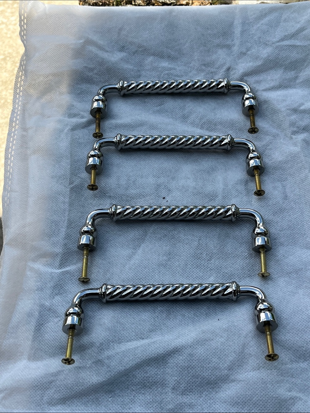 Source Unknown Polished Chrome Twisted Bar Pulls - Silver Finish